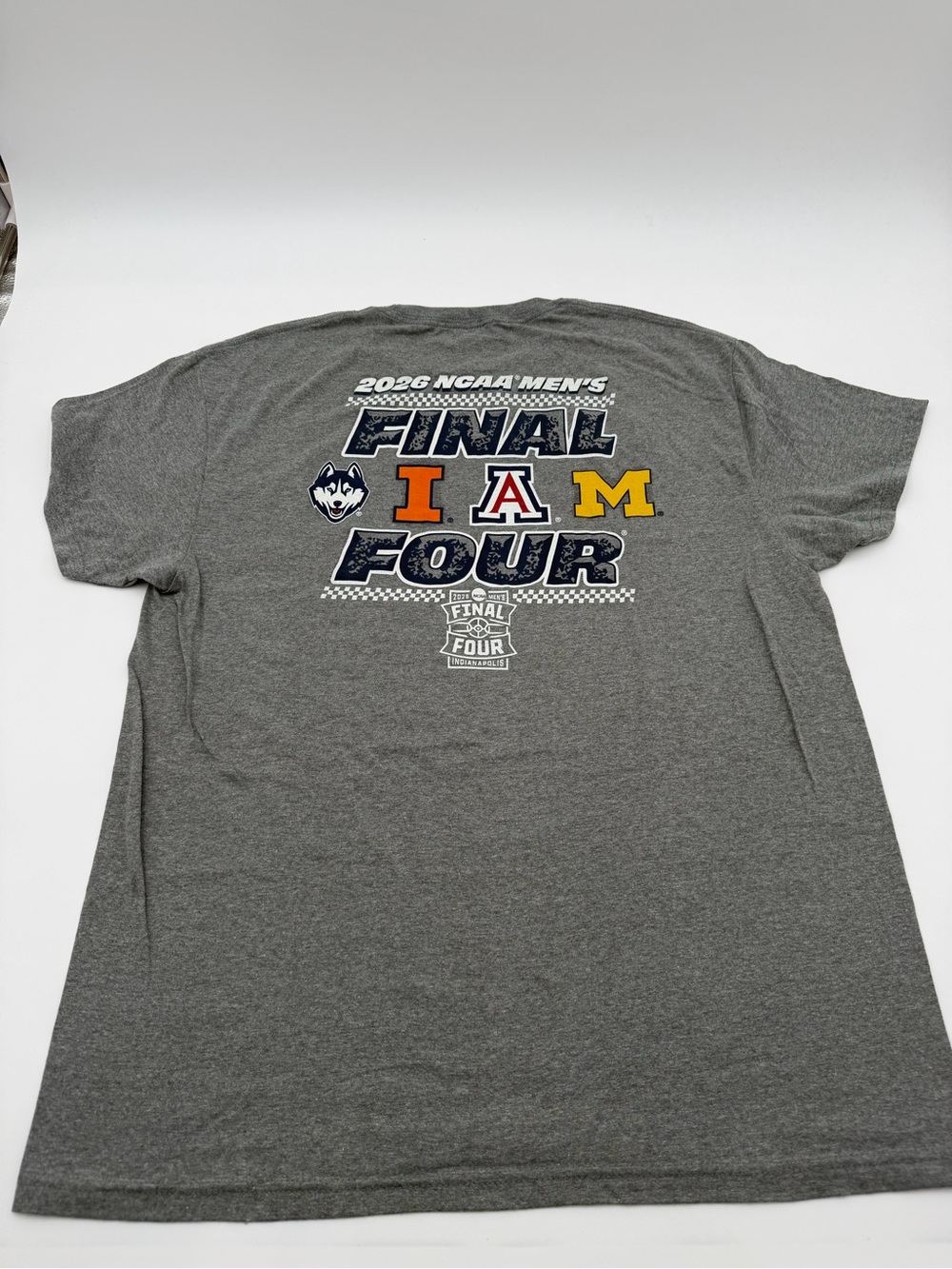 New NCAA Final Four 2026 Indianapolis men's basketball t-shirt Sz L
